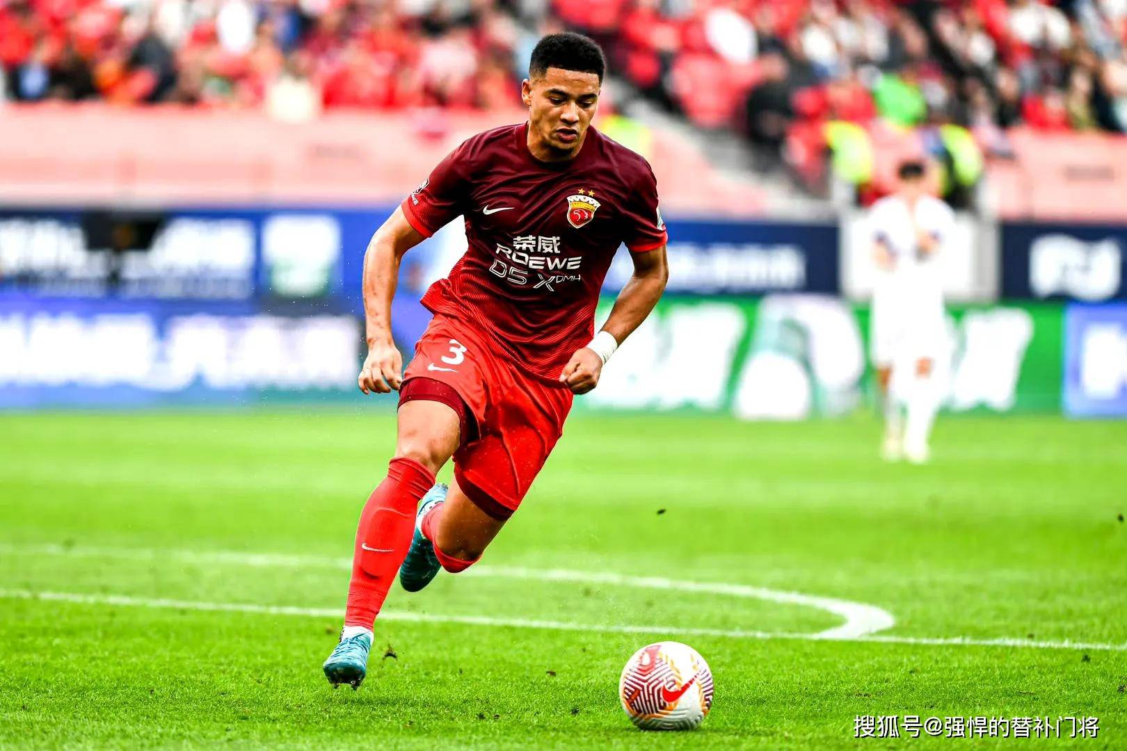 爱游戏app-包含亚冠倒计时,新疆广汇今夜扳平良机,细节引发关注,底气十足,身体对抗强度拉满的词条