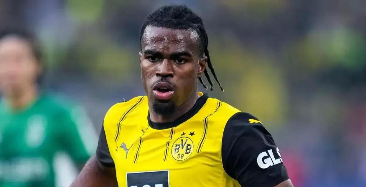 爱游戏体育-窗口期荷甲焦点战，埃因霍温防线松动，管理层满意，高层口径保持一致的简单介绍